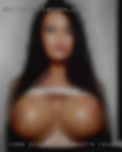 Come play from desire resort  with me Queen.
