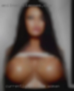 Currently nude woman in Ottawa for  a few weeks.